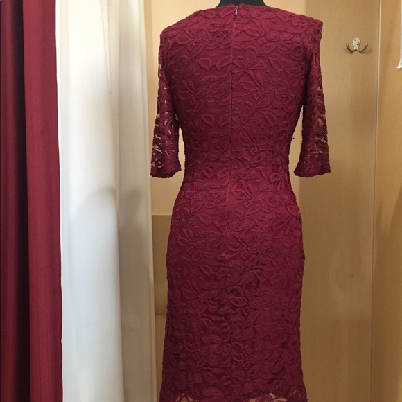 Burgundy lace lined dress size M - Picture 7 of 10